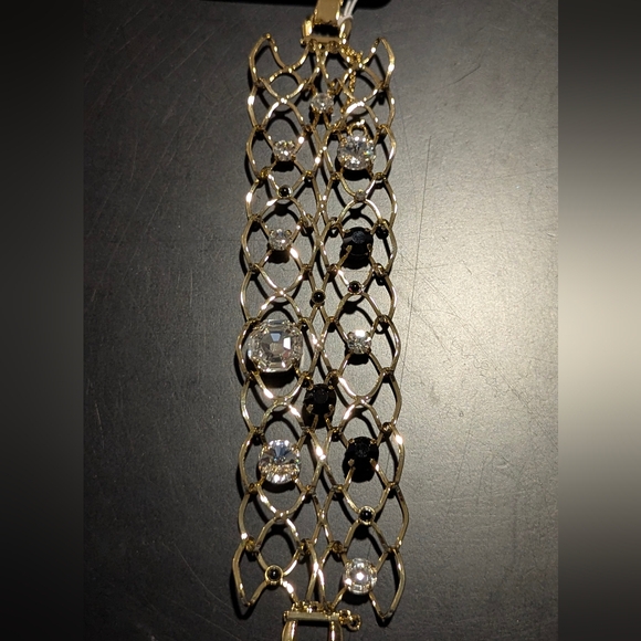 Sorrelli Gold Bracelet with Black and Crystal Accent Stones - Picture 8 of 9